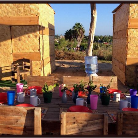 Room In Guest Room - Camp - Santos Cabana Fabricio Todos Santos Exterior photo